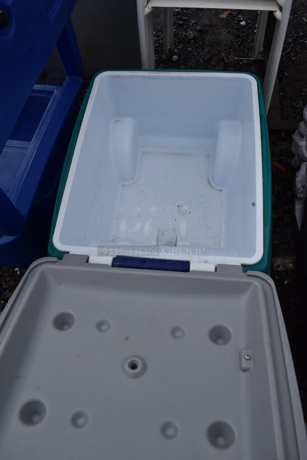 Poly Cart on Casters. 19x28x17 - Image 5 of 5