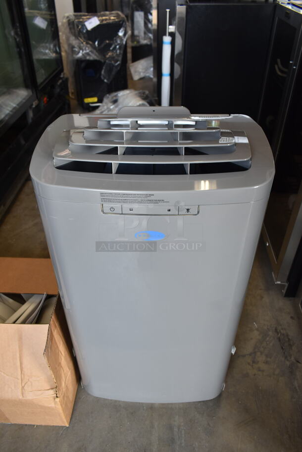 BRAND NEW SCRATCH AND DENT! Whynter ARC-131GD 13,000 BTU Dual Hose Cooling Portable Air Conditioner, Dehumidifier, and Fan with Activated Carbon Filter in Gray. 115 Volts, 1 Phase. Tested and Working! - Image 3 of 7