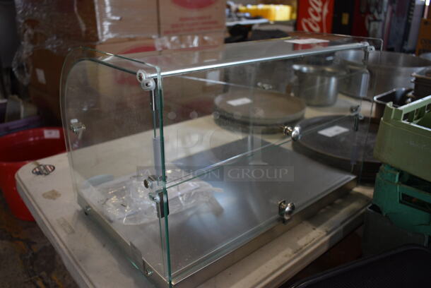 BRAND NEW! KoolMore Model DC-2C Glass Countertop Dry Display Case. 22x15x15 - Image 4 of 5