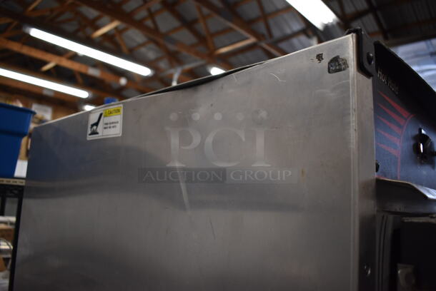Cres Cor H1381834C Metal Commercial 2 Half Size Door Reach In Warming Cabinet on Commercial Casters. 120 Volts, 1 Phase. 29x34x73. Tested and Working! - Image 7 of 8