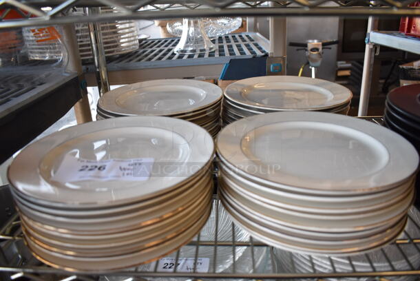 ALL ONE MONEY! Tier Lot of Various Items Including Ceramic Dishes - Image 4 of 6