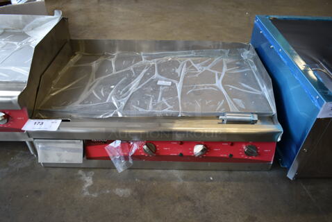 BRAND NEW SCRATCH AND DENT! 2023 Avantco 177EG30N Stainless Steel Commercial Countertop Electric Powered Flat Top Griddle. 208/240 Volts, 1 Phase.