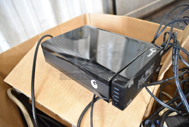 ALL ONE MONEY! Lot of Various Items Including Keyboard, Mouse and Wiring - Image 6 of 9