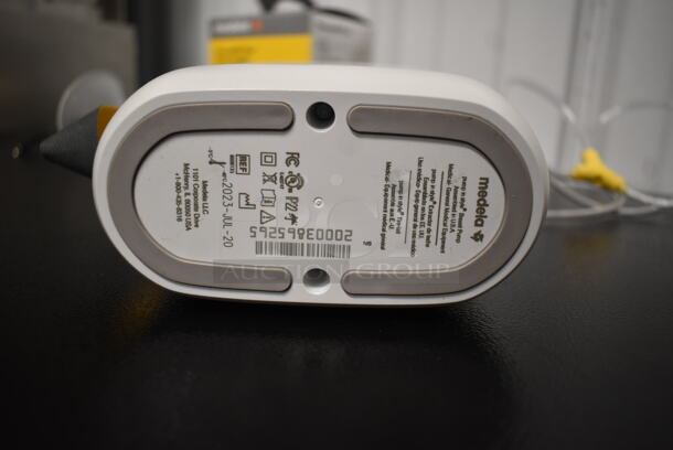 LIKE NEW! 2023 Medela Pump in Style Double Breast Pump w/ 2 Bottles, Accessories - Image 7 of 7