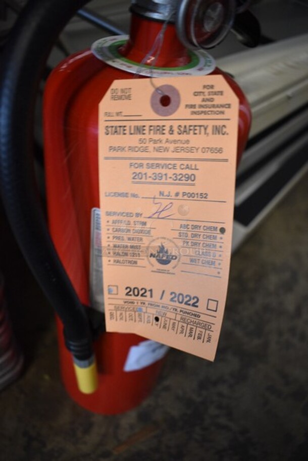 Fire Extinguisher. 5.5x6.5x19 - Image 3 of 4