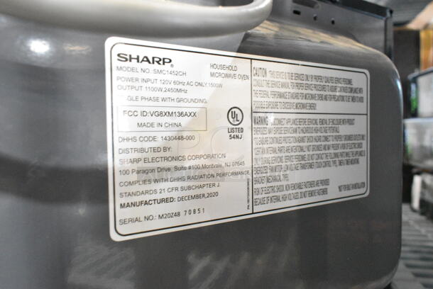 Sharp SMC1452CH Countertop Microwave Oven. 120 Volts, 1 Phase.  - Image 4 of 4