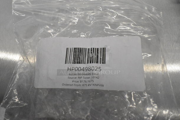 3 BRAND NEW SCRATCH AND DENT! Items Including HP00498025 Vulcan 00-944649 Valve, HP22223 Cleveland 22223 Valve;Slnd;1/4npt; 36in Leads, HP20476 Cleveland FK20476 Kit;Field;Timer;Conv Pro. 3 Times Your Bid!  - Image 3 of 8