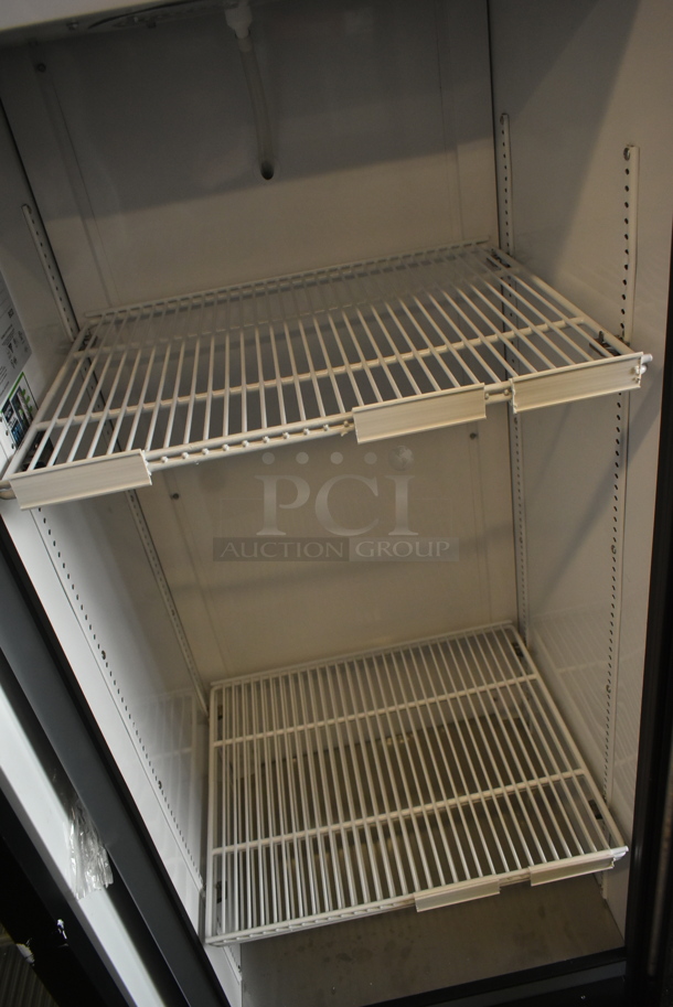 2023 True GDM-12-HC Metal Commercial Single Door Reach In Cooler Merchandiser w/ Poly Coated Racks. See Pictures For Broken Glass Pane. 115 Volts, 1 Phase. Tested and Working! - Image 4 of 5