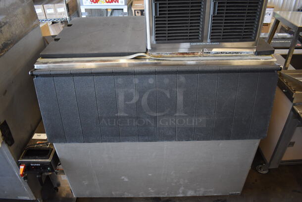 Hoshizaki F-1001MAH Stainless Steel Commercial Ice Head on Commercial Ice Bin. 208-230 Volts, 1 Phase. 49x34x73 - Image 4 of 7
