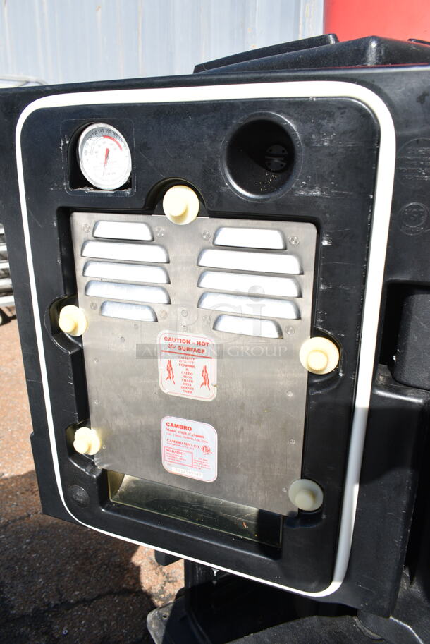 Cambro 47620 Poly 2 Door Reach In Portable Insulated Food Catering Cabinet on Commercial Casters.  - Image 5 of 6
