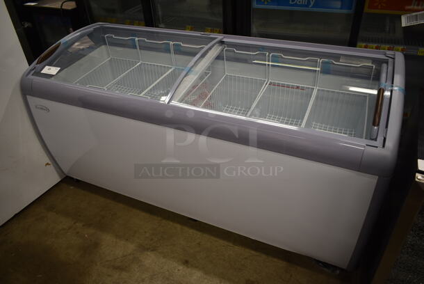 BRAND NEW SCRATCH AND DENT! KoolMore MCF-20C Metal Commercial Chest Freezer Merchandiser w/ Poly Baskets. 115 Volts, 1 Phase. Tested and Working!
