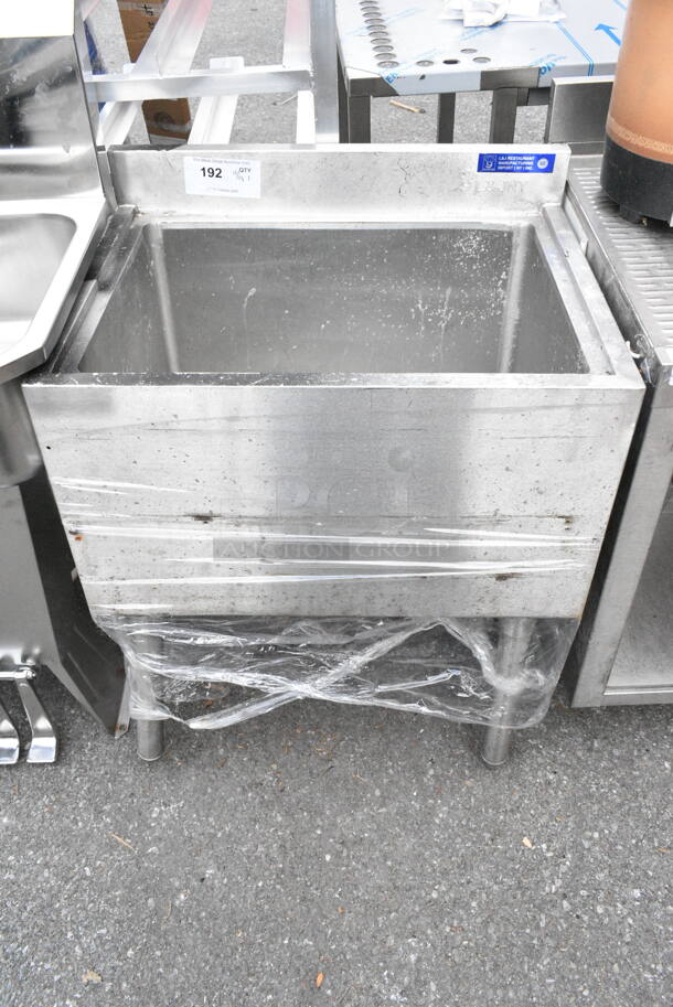 Stainless Steel Commercial Ice Bin.  - Image 1 of 4