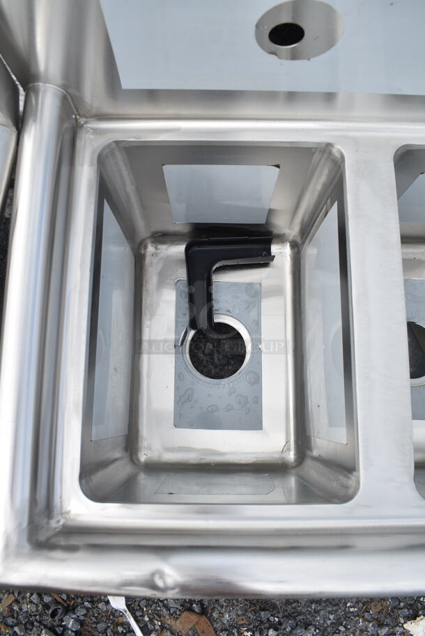 BRAND NEW SCRATCH AND DENT! Regency 600S21014 27" 16-Gauge Stainless Steel Two Compartment Commercial Sink with Galvanized Steel Legs and without Drainboard - 10" x 14" x 12" Bowls. No Legs.   - Image 5 of 6