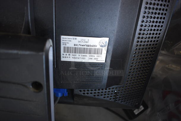 Samsung Model 171V S 17" Computer Monitor - Image 3 of 3