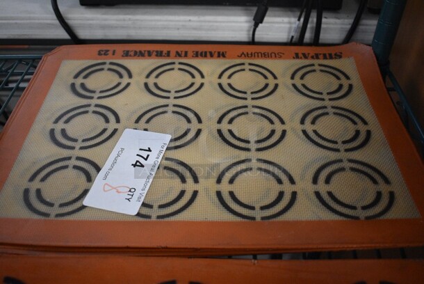 8 Orange Silform Baking Pan Liners. 11.5x16.5. 8 Times Your Bid!