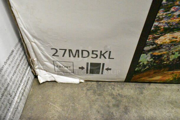 4 IN ORIGINAL BOX! LG 27MD5KL 27" UltraFine Display. 4 Times Your Bid!  - Image 8 of 10