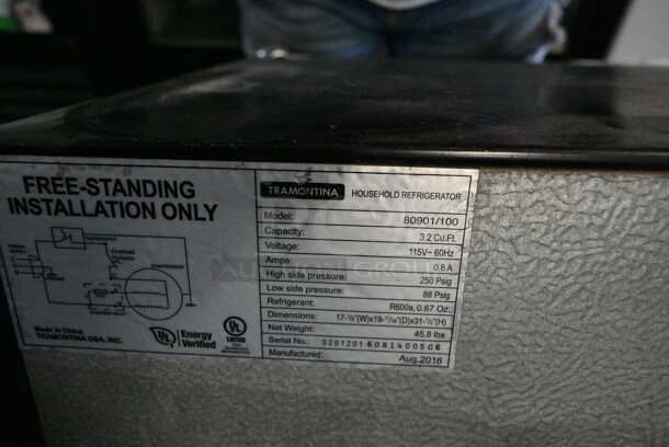 Tramontina 80901/100 Metal Mini Cooler. 115 Volts, 1 Phase. Tested and Powers On But Does Not Get Cold - Image 5 of 5