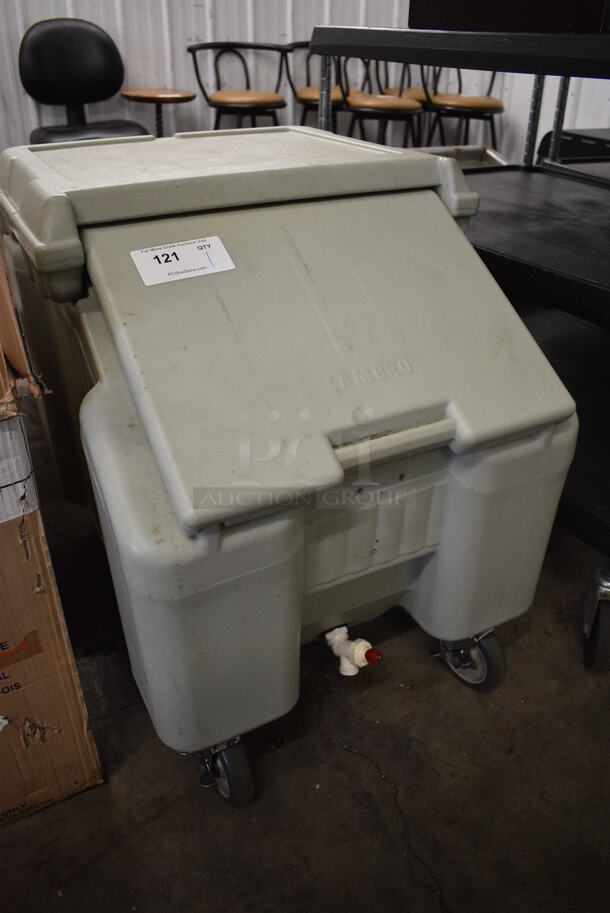 Cambro Green Gray Poly Insulated Portable Ice Bin on Commercial Casters. 23x30x30 - Image 3 of 4