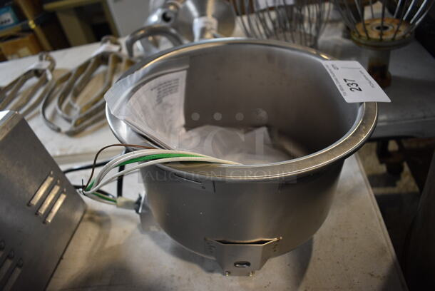 BRAND NEW! Wells Metal Cylindrical Steam Drop In. 12x12x9.5 - Image 1 of 3
