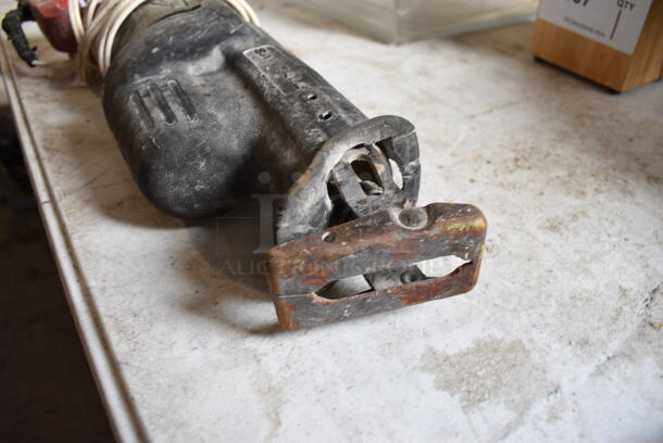 Milwaukee Red and Black Sawzall. 19x5x6. Tested and Working! - Image 3 of 5