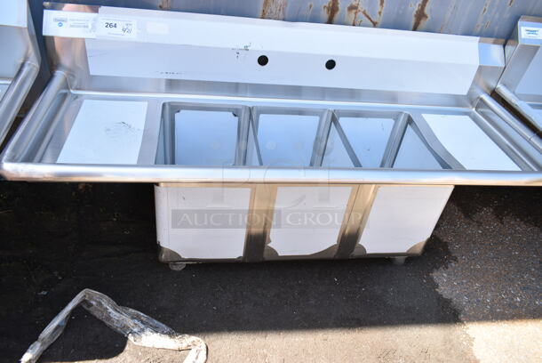 BRAND NEW SCRATCH AND DENT! Steelton 522CS31014LR 54" 18-Gauge Stainless Steel Three Compartment Commercial Sink with 2 Drainboards - 10" x 14" x 12" Bowls. No Legs.  - Image 3 of 6