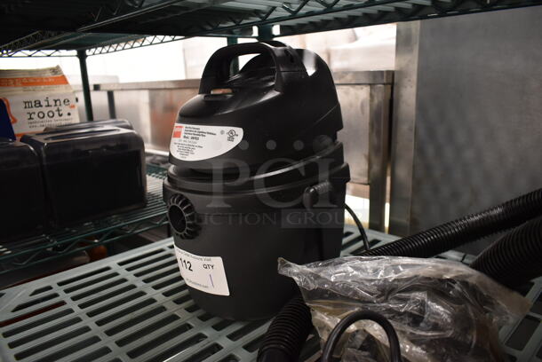 Dayton 2NYE3 Wet Dry Vacuum Cleaner. 120 volts, 1 Phase.  - Image 3 of 7
