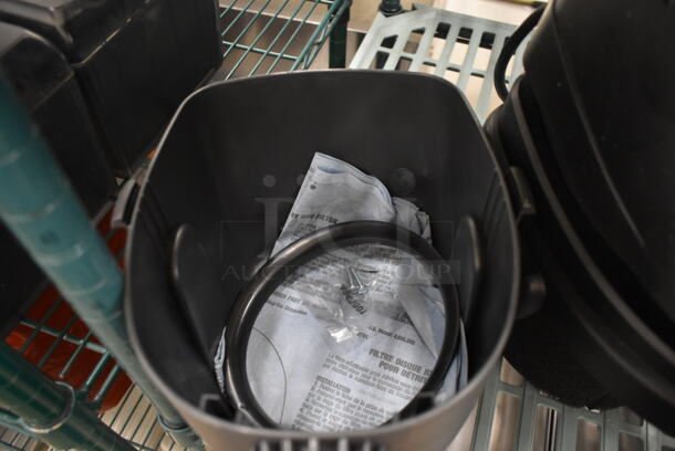 Dayton 2NYE3 Wet Dry Vacuum Cleaner. 120 volts, 1 Phase.  - Image 7 of 7
