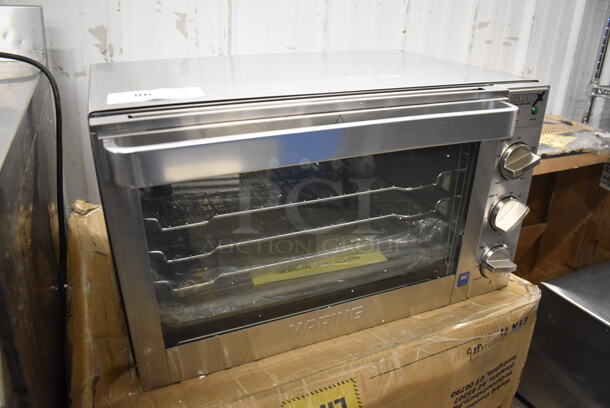 BRAND NEW IN BOX! Waring WCO500X Stainless Steel Commercial Countertop Half Size Convection Oven. 120 Volts, 1 Phase. 24x23x13. Tested and Working! - Image 3 of 8