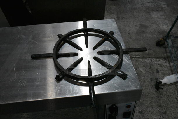 Garland Metal Commercial Natural Gas Powered 6 Burner Range w/ Flat Top Griddle, 2 Ovens, Back Splash and Over Shelf on Commercial Casters.  - Image 11 of 11
