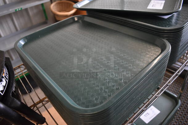 22 Green Poly Food Trays. 16x12x1. 22 Times Your Bid! - Image 2 of 2