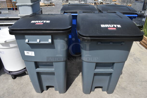 2 Rubbermaid Gray and Black Poly Trash Cans. 23x31x39. 2 Times Your Bid!
