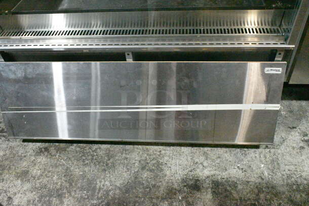 BRAND NEW! Structural Concepts CG43R Stainless Steel Horizontal Open Air Cooler Grab N Go. 120 Volts, 1 Phase. Tested and Working! - Image 3 of 8
