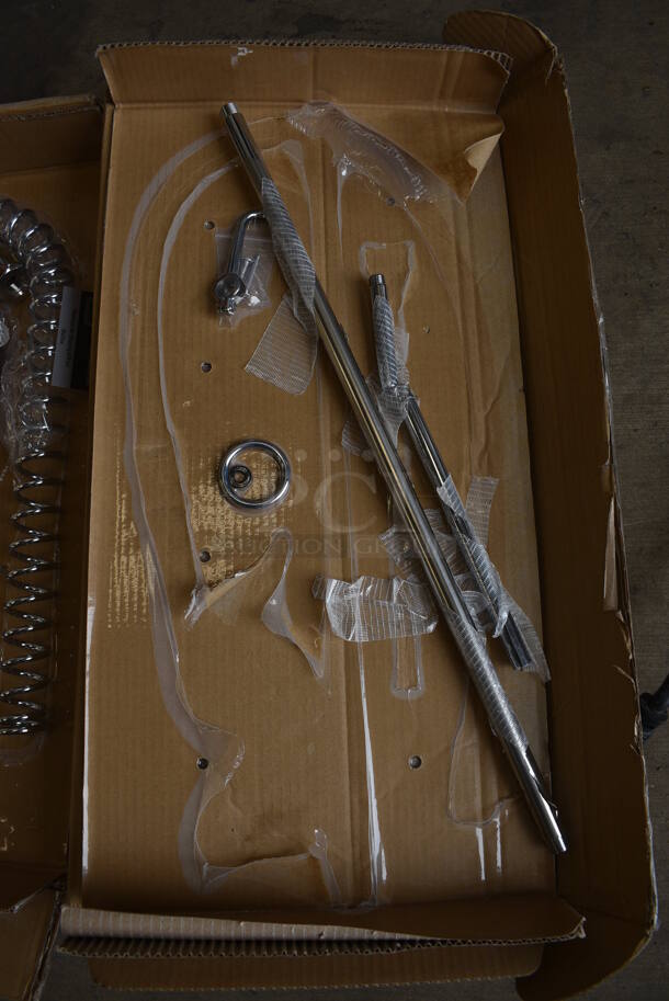 BRAND NEW IN BOX! Regency Stainless Steel Spray Nozzle Attachment and Handles! - Image 3 of 3