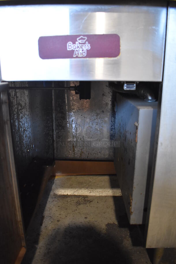 Bakers Aid Stainless Steel Commercial Electric Powered Powered Donut Fryer. 208-250 Volts, 3 Phase. 29x36x41 - Image 7 of 9