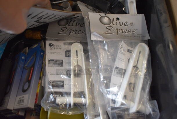 ALL ONE MONEY! Lot of Various Items Including Scraper Spatulas, Seasoning Shakers and Tomato Stemmers in Black Poly Bus Bin - Image 5 of 6