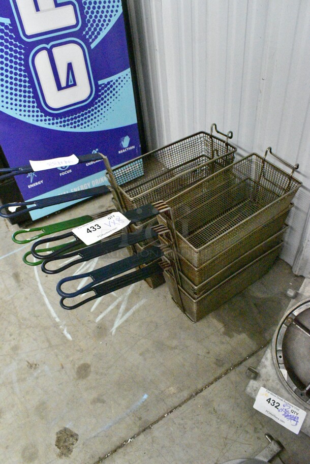 8 Metal Fry Baskets. 8 Times Your Bid!  - Image 1 of 5