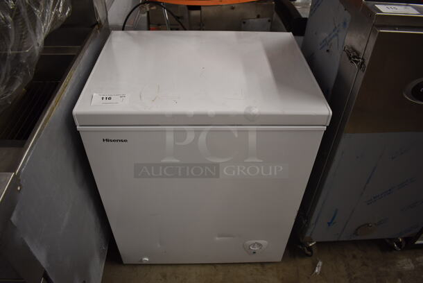 Hisense FC50DWBAA White Chest Freezer. 115V. Tested and Working!