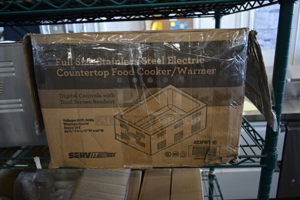 BRAND NEW SCRATCH AND DENT! 2023 ServIt 423FW150 Stainless Steel 12" x 20" Full Size Electric Countertop Food Cooker / Warmer with Digital Control. 120 Volts, 1 Phase. Tested and Working! - Image 7 of 7