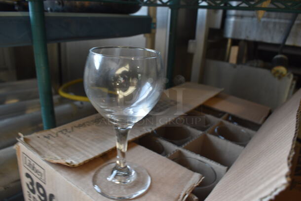36 BRAND NEW IN BOX! Libbey Teardrop Wine Glasses. 3x3x6. 36 Times Your Bid! - Image 2 of 3