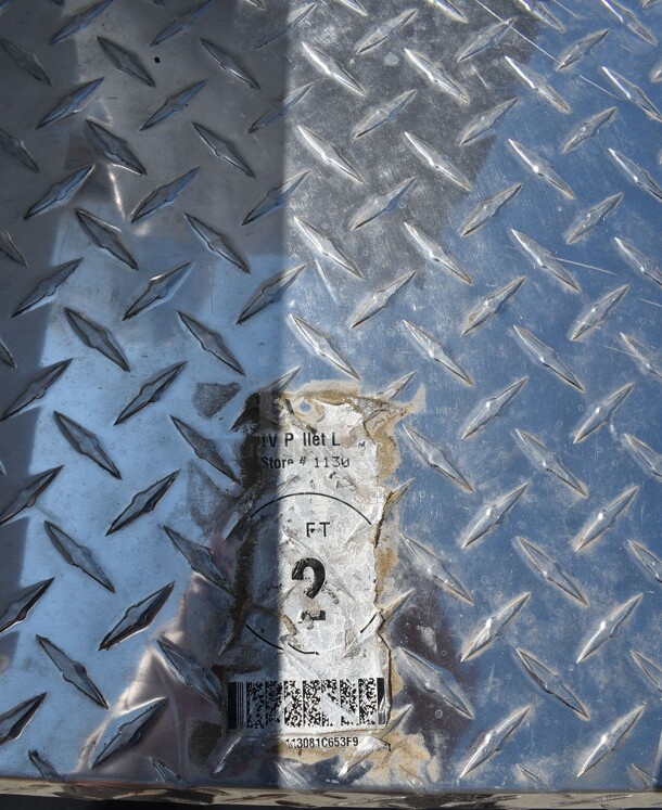 Craftsman Metal Diamond Plate Truck Bed Tool Box. - Image 4 of 4