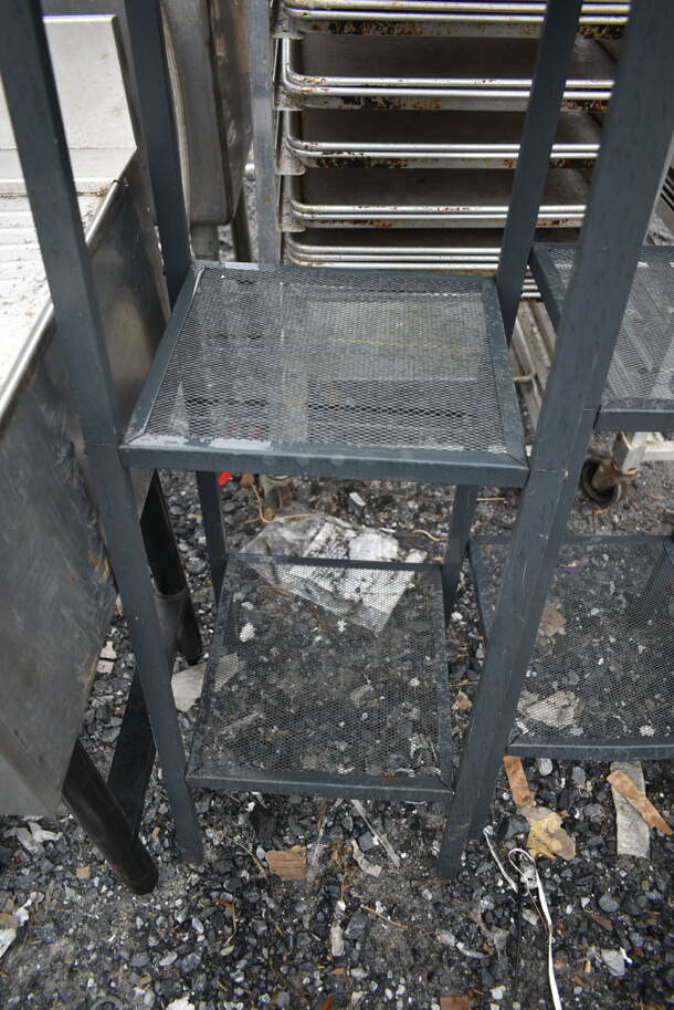 Metal Mesh 4 Tier Shelving Unit. - Image 3 of 3