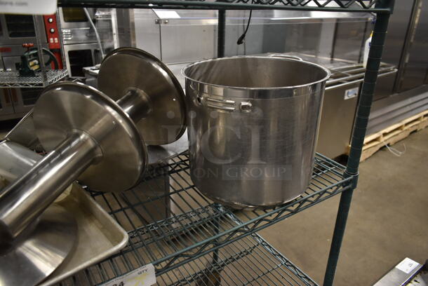 ALL ONE MONEY! Tier Lot of Various Items Including Metal Pans and Poly Bins - Image 4 of 4