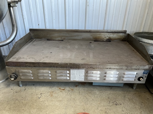 Metal Commercial Countertop Gas Powered Flat Top Griddle. 40x21.5x14.5