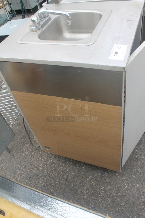 Stainless Steel Commercial Single Bay Portable Sink w/ Faucet and Handles on Commercial Casters. Bay 12x10x6 - Image 2 of 9