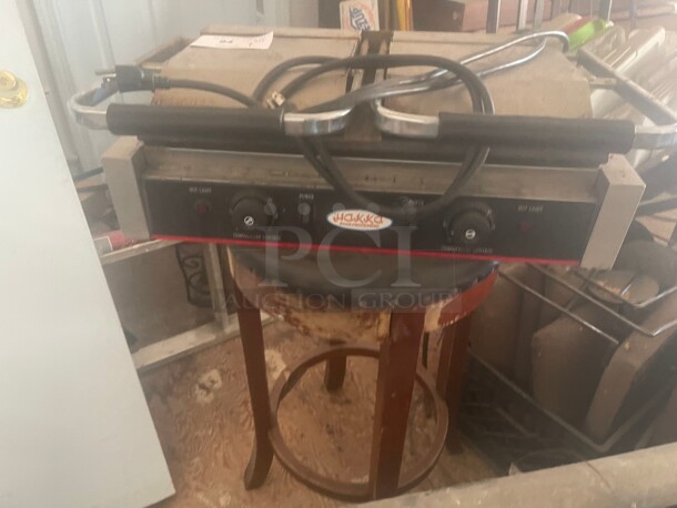 Working Hakka Commercial Electric Panini Machine 115 Volt NSF Tested and Working! - Image 2 of 8