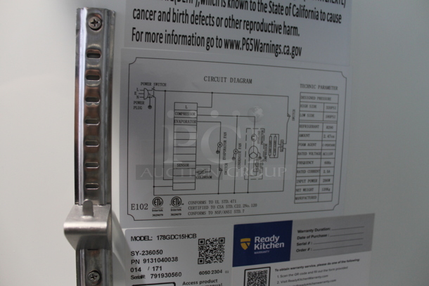 BRAND NEW SCRATCH AND DENT! 2023 Avantco 178GDC15HCB Metal Commercial Single Door Reach In Cooler Merchandiser w/ Poly Coated Racks. 115 Volts, 1 Phase. Tested and Working! - Image 4 of 5