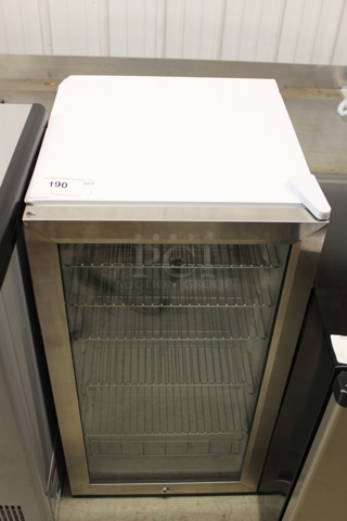 BRAND NEW SCRATCH AND DENT! Whynter BR-128WS Beverage Refrigerator With Glass Door and Lock, 17 in., Stainless Steel, 120 12-Oz. Can Capacity. 115 Volts, 1 Phase. Tested and Working!