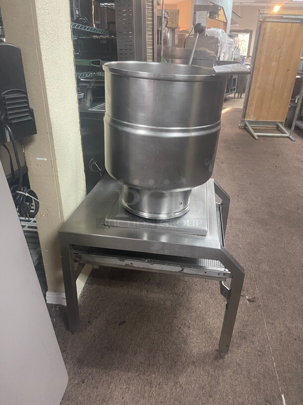 Working! Groen 10 Gal. Commercial Steam Kettle Electric 220 Volt 3 Phase NSF Tested and Working!  - Image 5 of 9