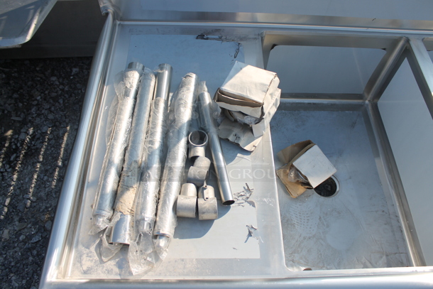 BRAND NEW SCRATCH AND DENT! Regency 600S32030220 Stainless Steel Commercial 3 Bay Sink w/ Dual Drain Boards. Bays 20x30. Drain Boards 18.5x32 - Image 5 of 8