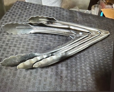 Stainless Steel Tong. 3XBID